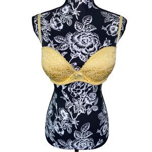 Soft Sensations Lace Padded Push Up Bra 36C Boost Sexy Coquette Intimates